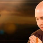 Frei Gilson ensina como encontrar paz na presença de Deus